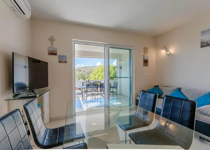 Διαμέρισμα Mladinic Palace