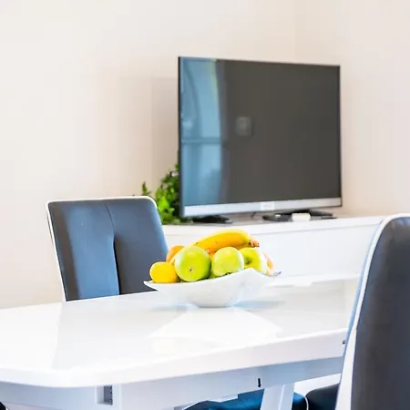 Mladinic Palace Apartment Milna (Brac)