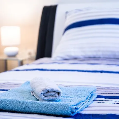 Apartment Mladinic Palace Milna (Brac)