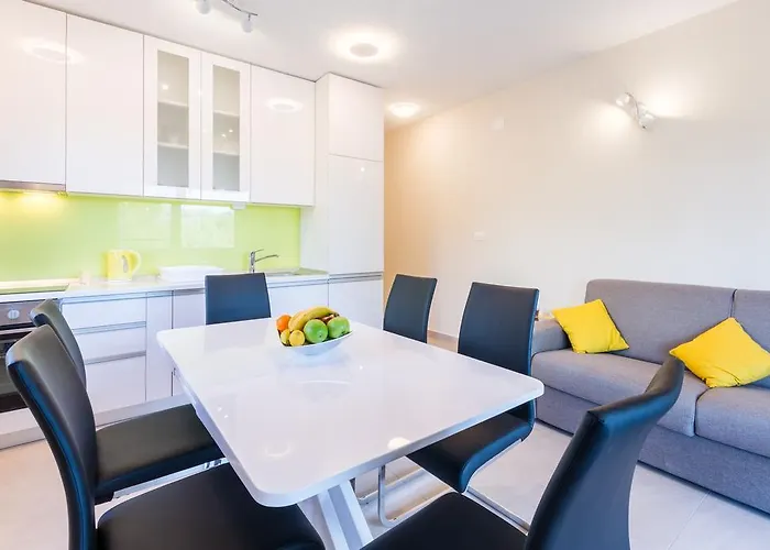 Mladinic Palace 아파트